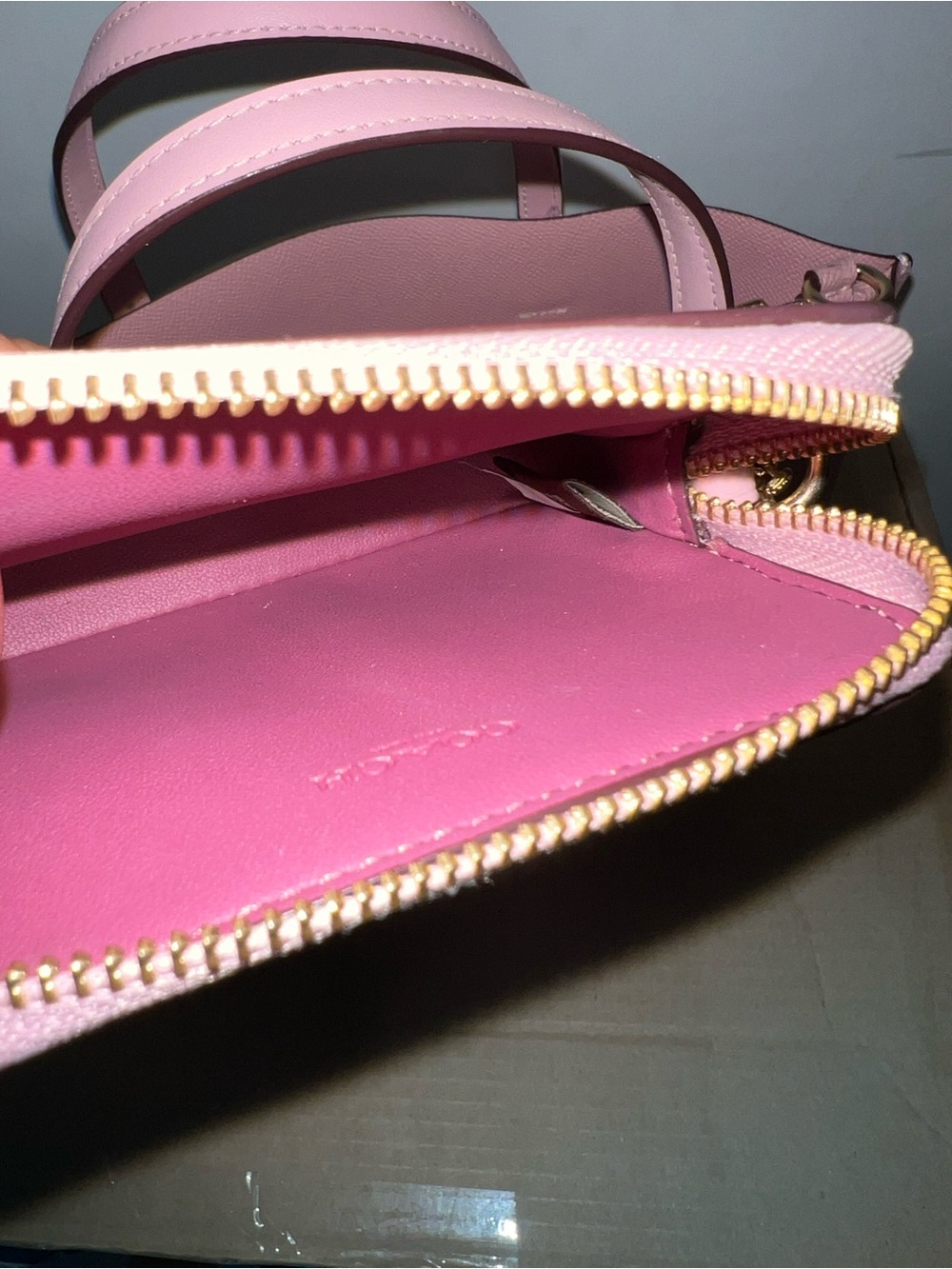 COACH Pink Mollie tote and matching wallet - Picture 7 of 7